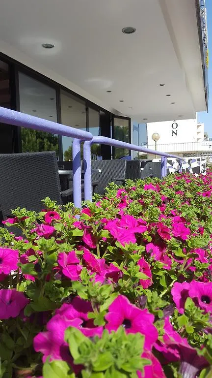***  Hotel Iride & Spa Cesenatico Olaszország